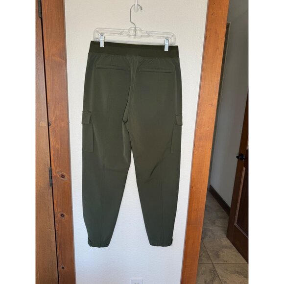 Athleta Endless High Rise Cargo Pant Tapered Stretch Olive Green Size 10 - Picture 2 of 7